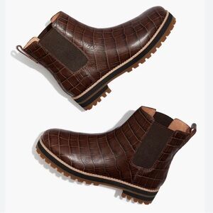 Madewell The Ivy Chelsea Boot in Croc Embossed Leather in Dark Coffee